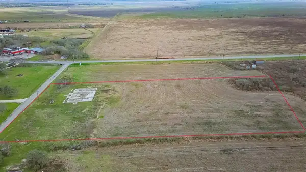 61 County Road 285 Socha Drive, Sargent, TX 77414