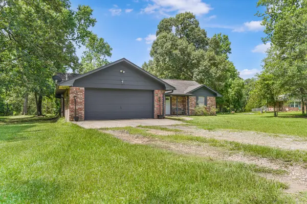 14 County Road 6403, Kenefick, TX 77535