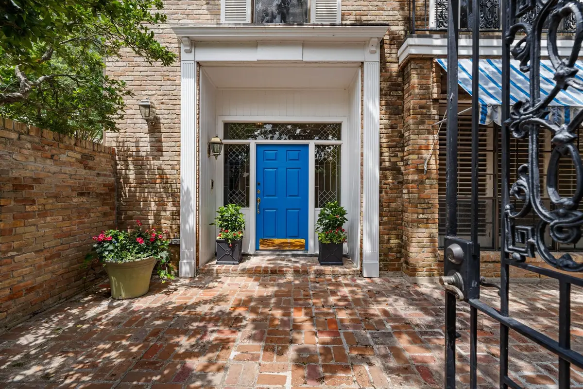 4876 Post Oak Timber Drive, Houston, TX 77056 - #1