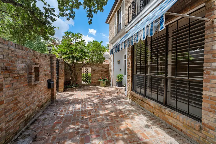 4876 Post Oak Timber Drive, Houston, TX 77056 - #3
