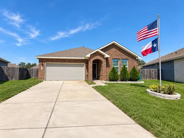 703 Cypress Summit Road, Huffman, TX 77336