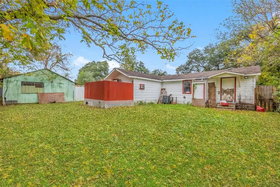 15517 Highway 6, Santa Fe, TX 77517 - #2