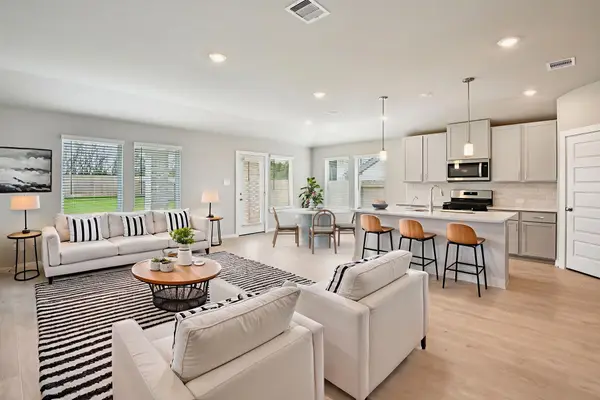 5423 Kingdom Heights Boulevard, Rosenberg, TX 77471