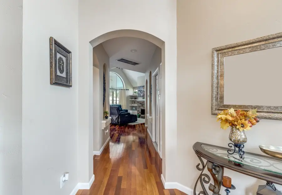 15915 Broad Oak Court, Tomball, TX 77377 - Image #2