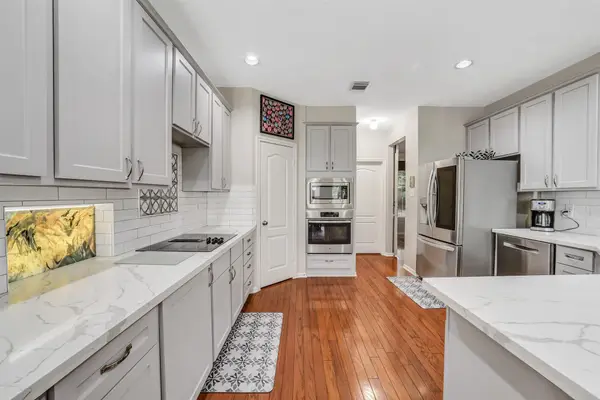 9706 Haven Crossing Court, Houston, TX 77065