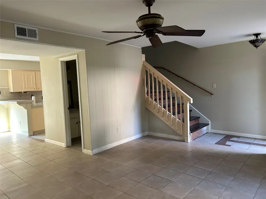 1403 Blalock Road #16, Houston, TX 77055 - Image #2