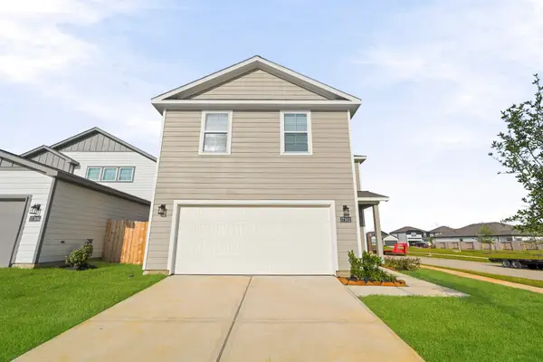 17302 Gentle Doves Lane, Waller, TX 77484