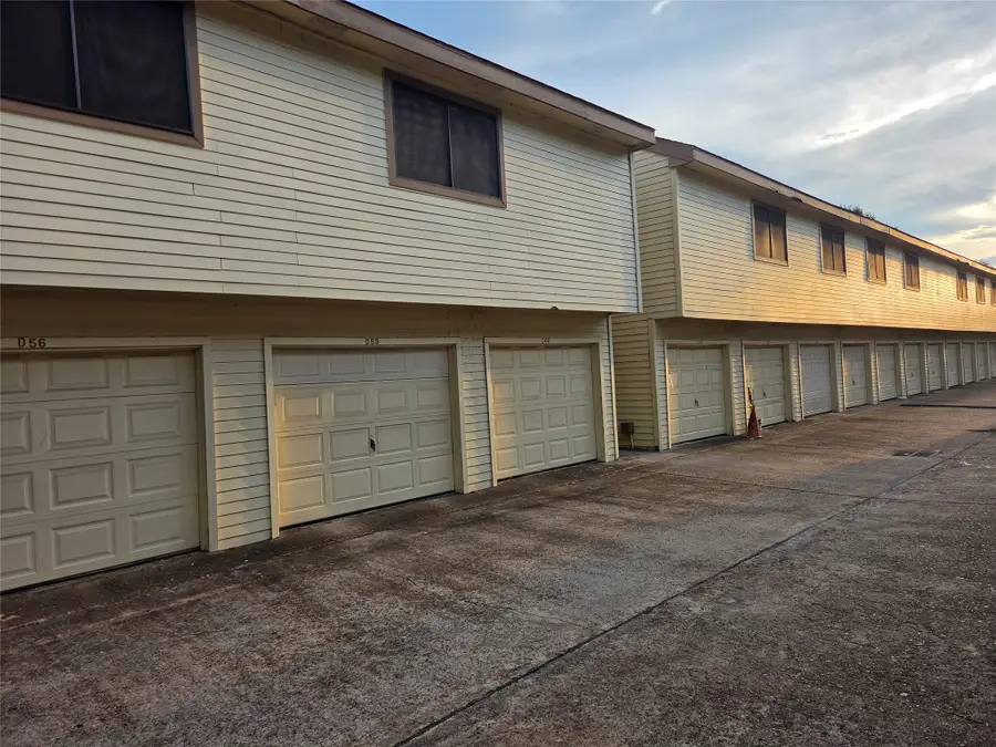 2425 Holly Hall Street #60, Houston, TX 77054 - #3