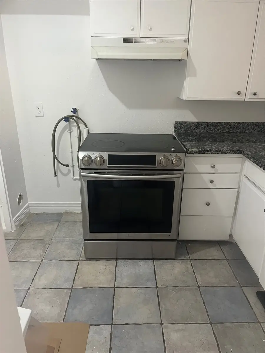 1220 Shadowdale Drive #17, Houston, TX 77043 - Image #2