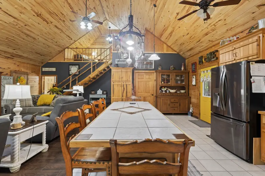 10077 Cravens Camp, Silsbee, TX 77656 - #3