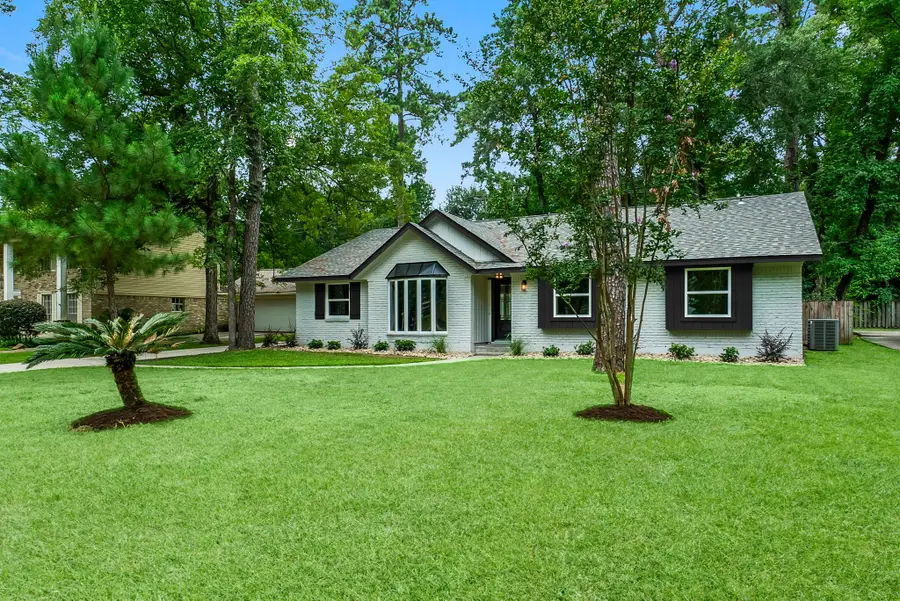 566 Beauregard Drive, Conroe, TX 77302 - Image #2