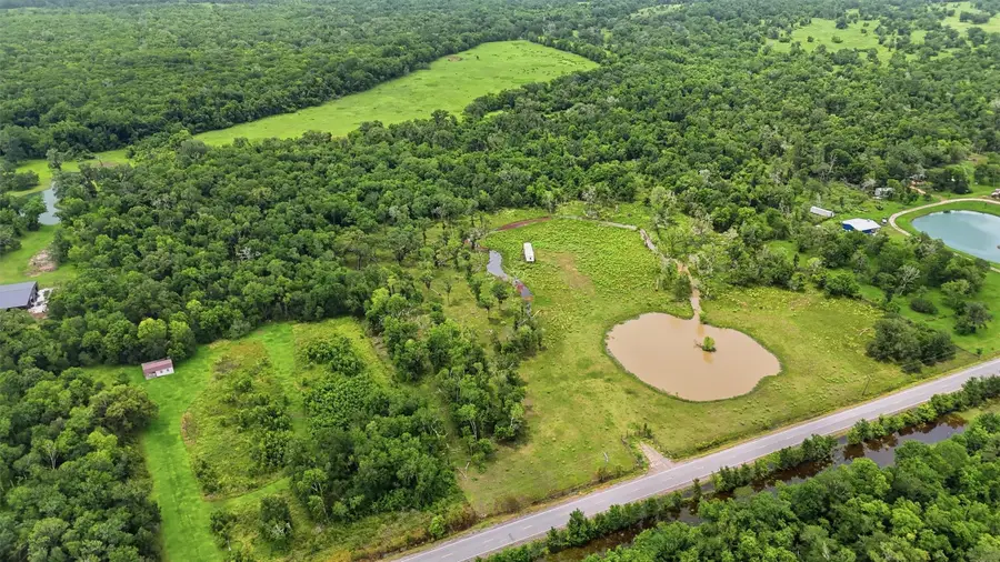 1900 Country Road 30, Angleton, TX 77515 - #3