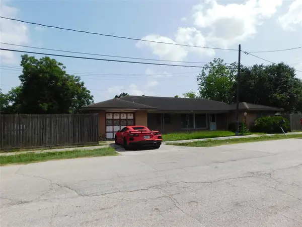 7923 Sunbury Street, Houston, TX 77028