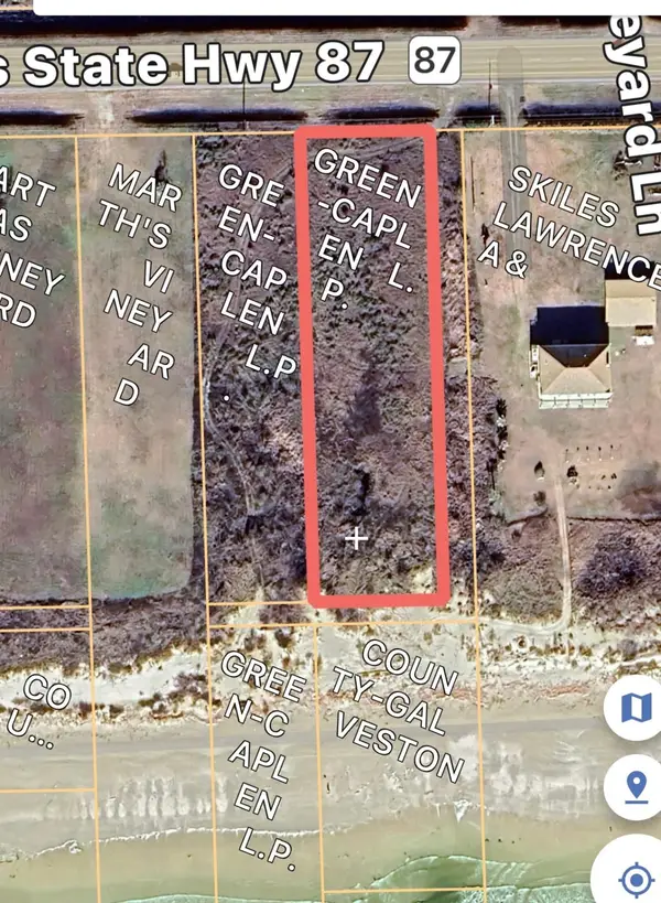 1058 Hwy 87, Gilchrist, TX 77617