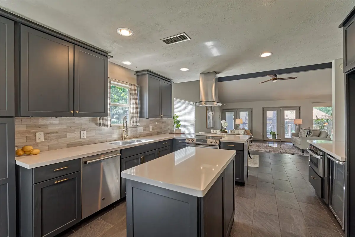 6506 Larkmount Drive, Spring, TX 77389 - Image #1