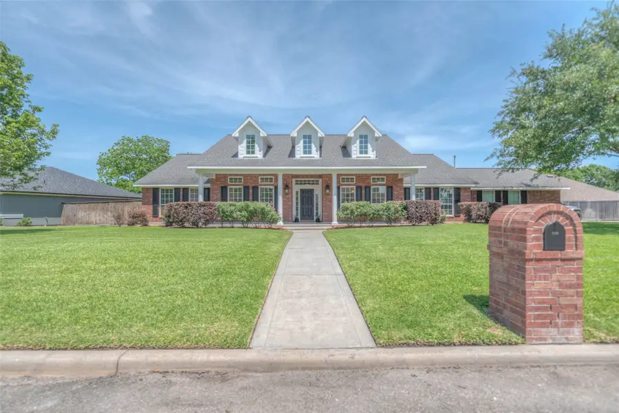 7028 Longmire Circle, Conroe, TX 77304 - Image #3