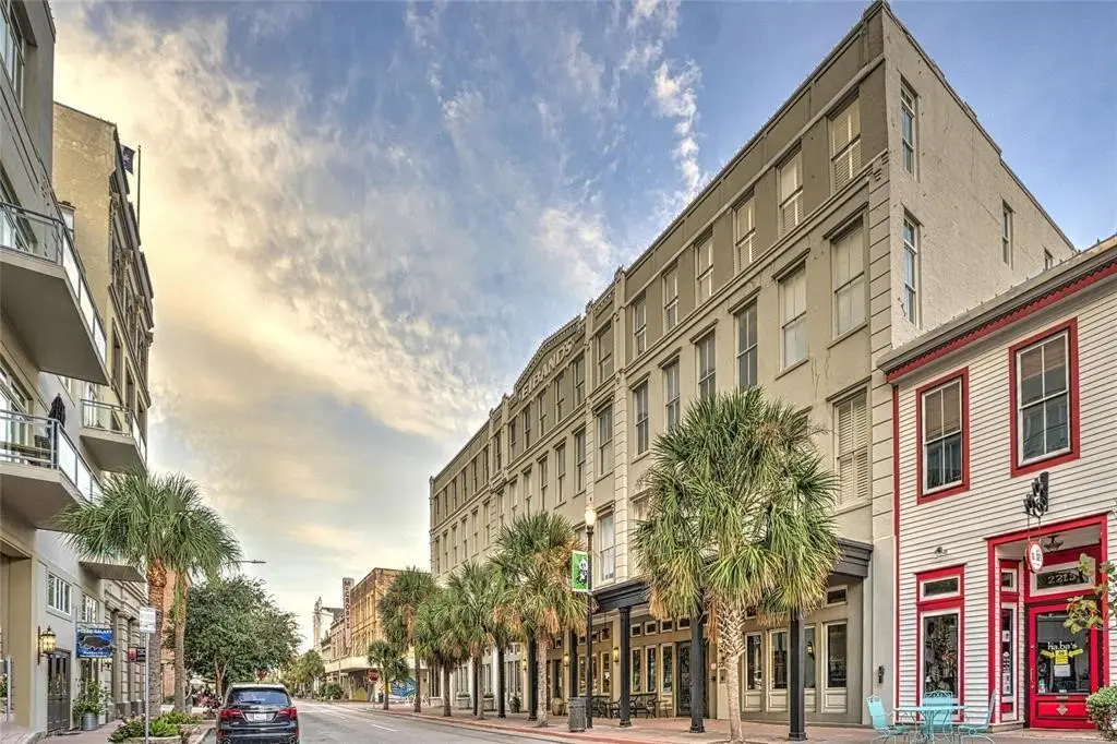 2207 Post Office Street #315, Galveston, TX 77550 - #1