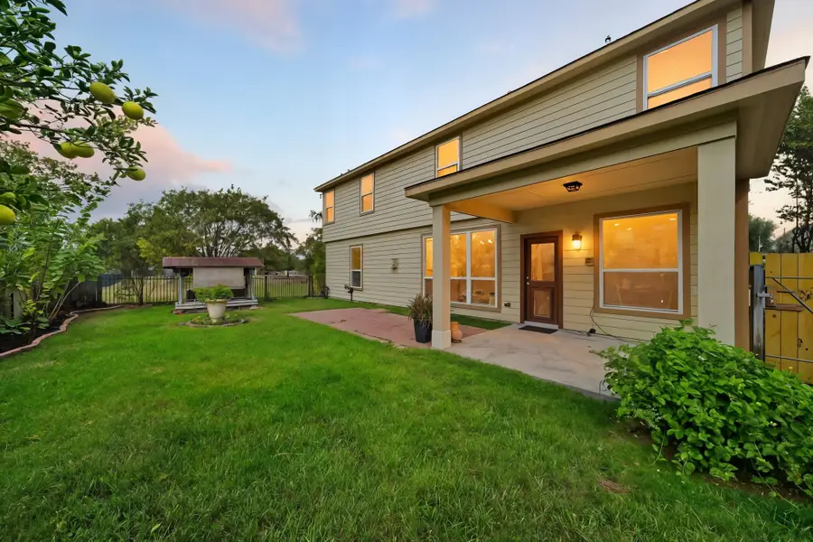 8115 Oahu Court, Houston, TX 77040 - Image #2