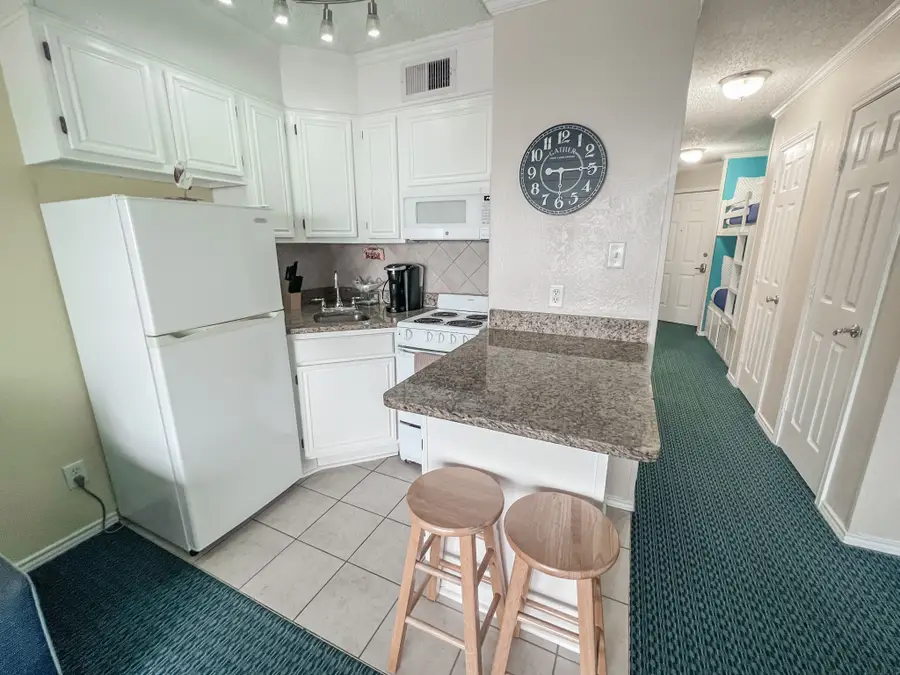 6102 Seawall Boulevard #370, Galveston, TX 77551 - #3