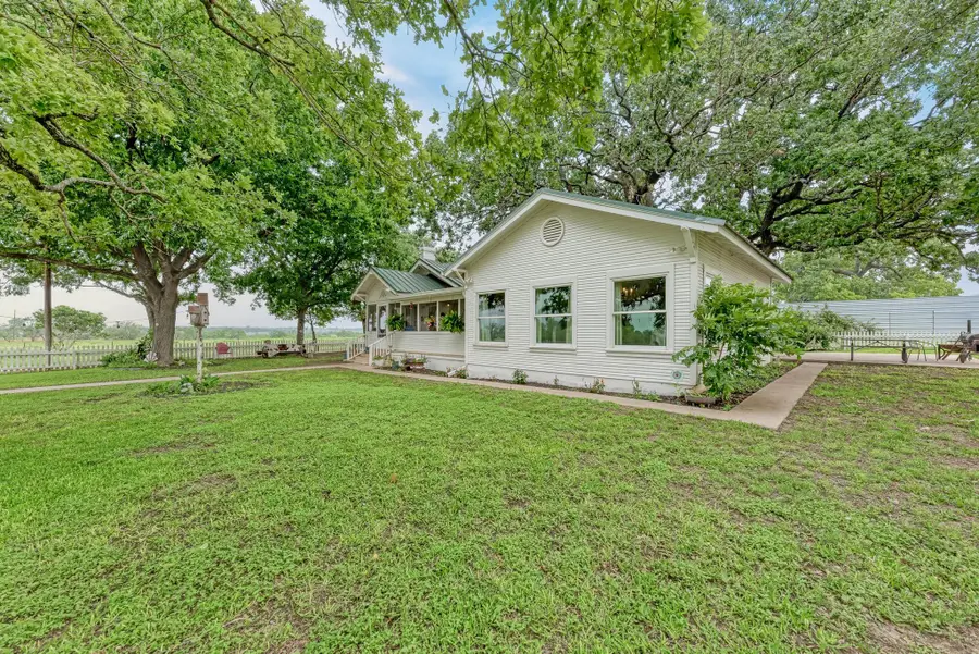 7800 County Road 210, Bertram, TX 78605 - Image #3