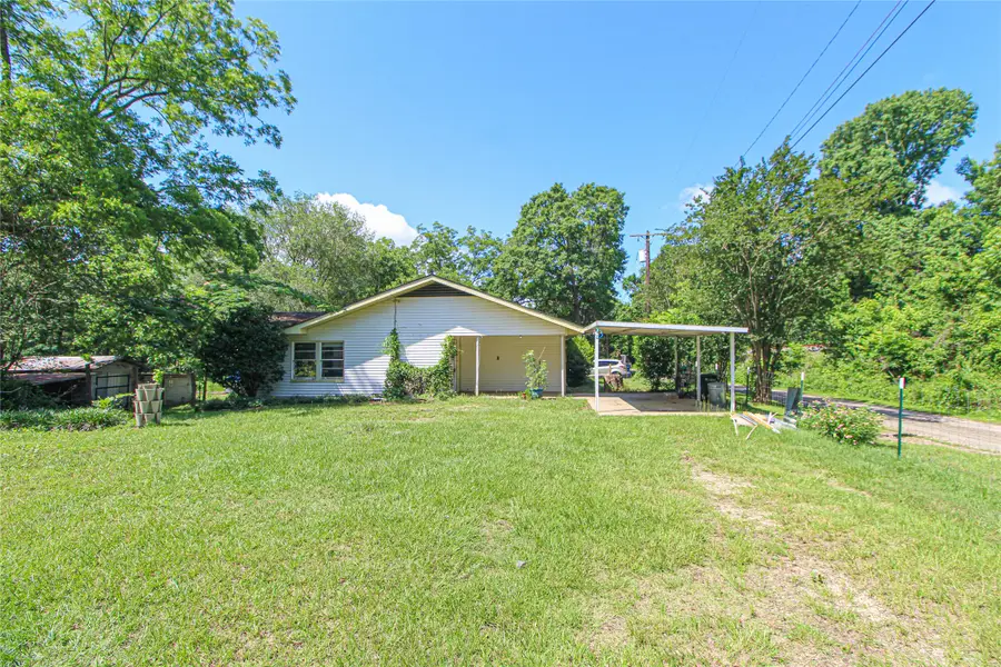 104 S Beatty Avenue, Livingston, TX 77351 - #3