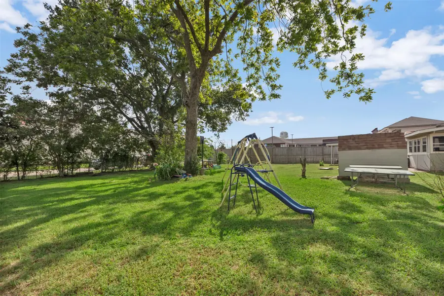808 Morrell Street, Baytown, TX 77520 - Image #3