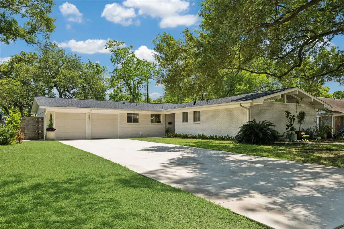 8827 Mcavoy Drive, Houston, TX 77074 - #1