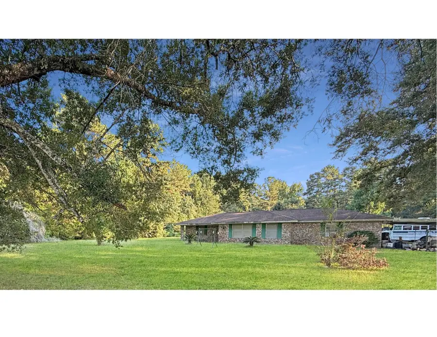 5604 Highway 105, Hull, TX 77564 - Image #2