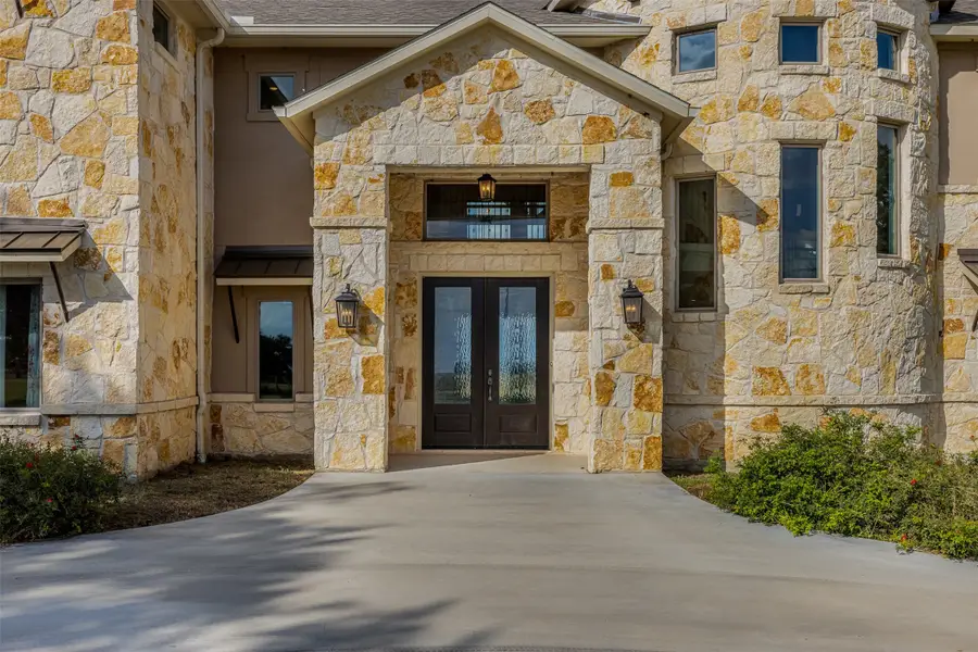 2103 Fm 1965, La Grange, TX 78945 - Image #3