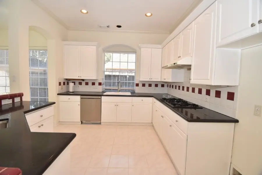 16 Treverstone Court, Sugar Land, TX 77479 - #3