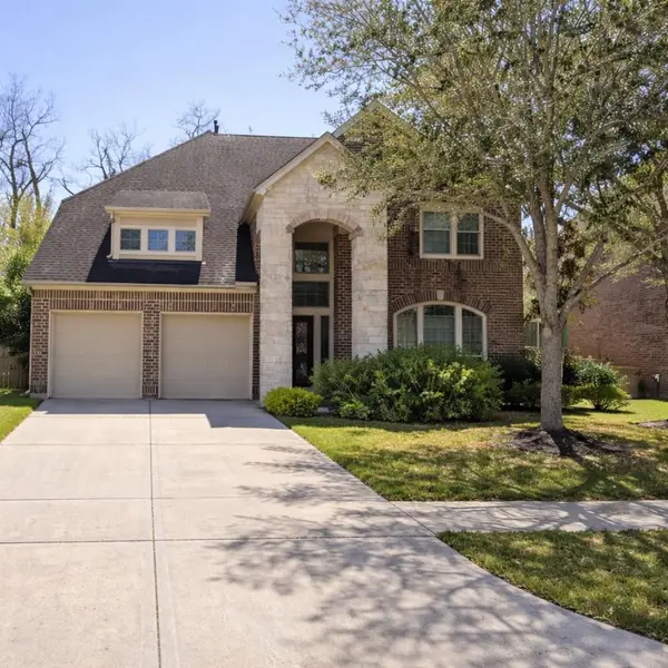 5722 Kendall Hill Lane, Sugar Land, TX 77479