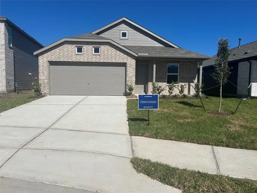 306 Bandit Cove Court, Magnolia, TX 77354 - Image #2