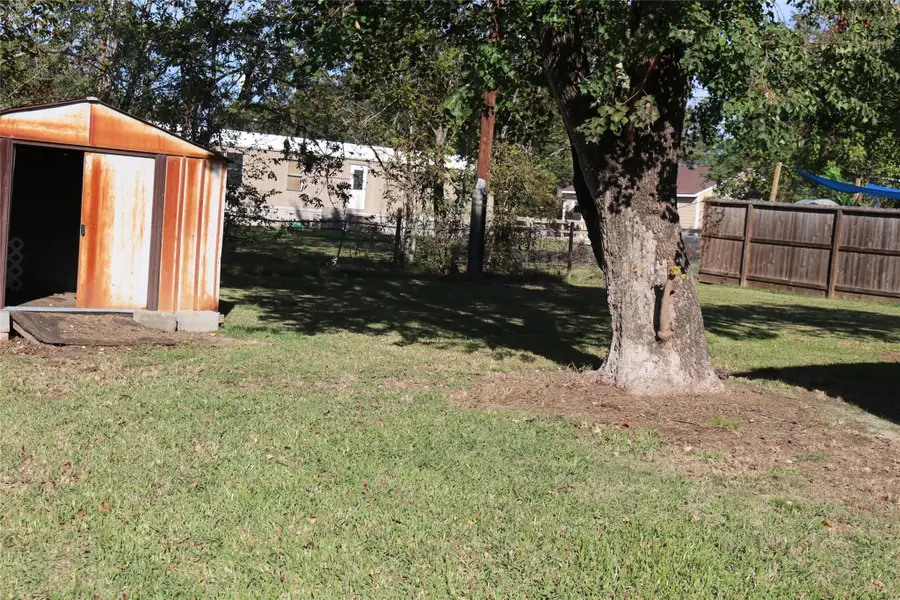 611 Nelson Street, Crosby, TX 77532 - Image #2