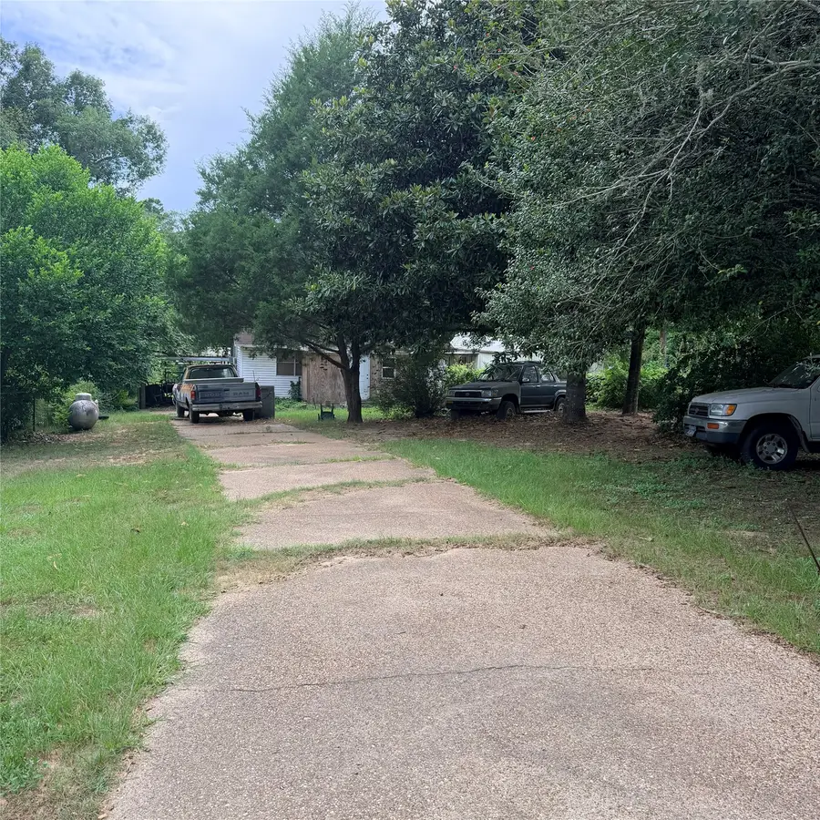 35 County Road 2701, Cleveland, TX 77327 - #2