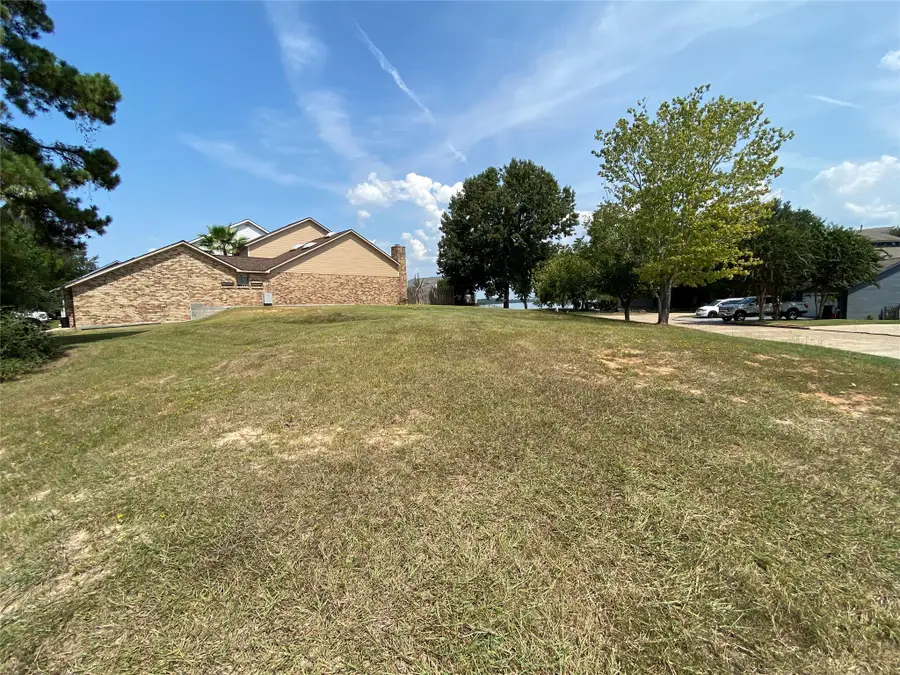 20102 Atascocita Shores Drive, Atascocita, TX 77346 - Image #2