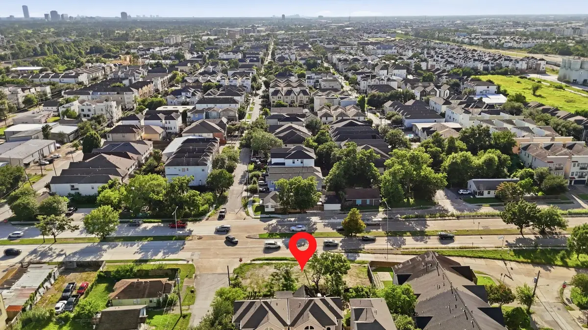 5342 Petty Street, Houston, TX 77007 - #1