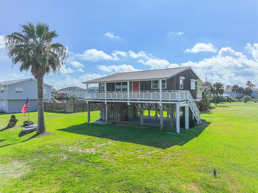 16519 Captain Kidd Road, Jamaica Beach, TX 77554 - #2