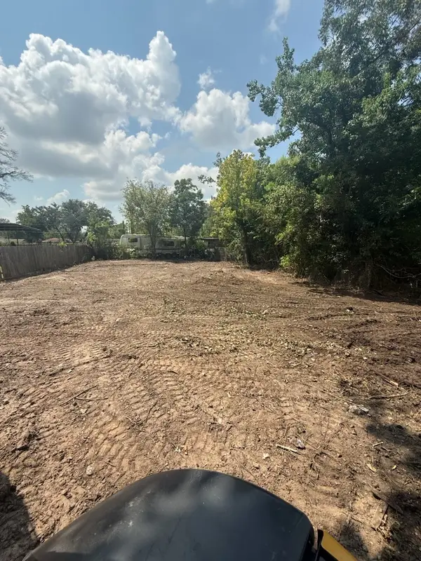 8004 Flintridge Drive, Houston, TX 77028