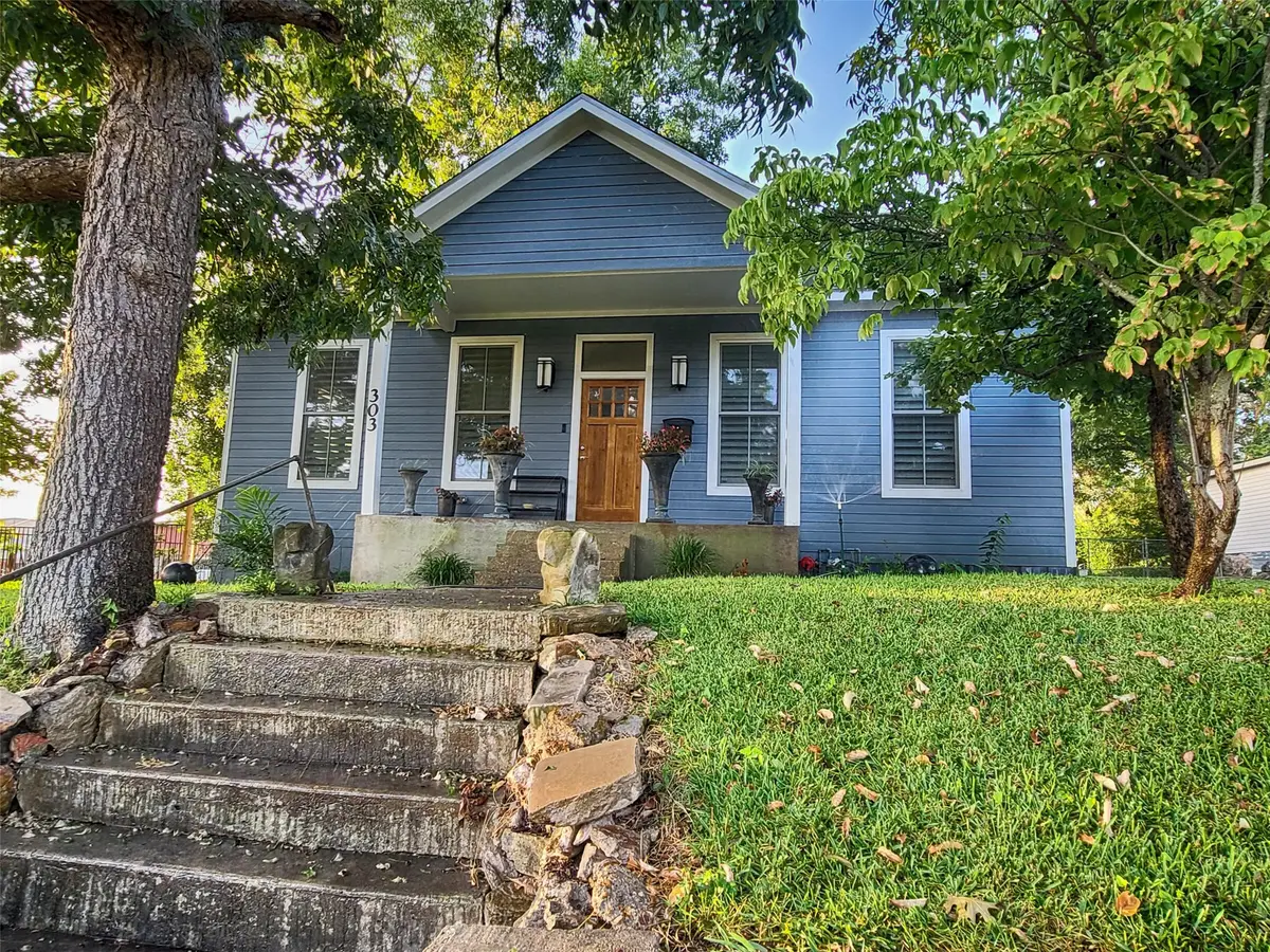 303 W Alamo Street, Brenham, TX 77833 - #1