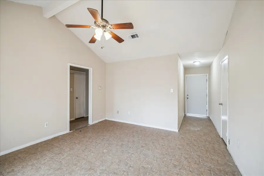8622 Brock Park Boulevard, Houston, TX 77078 - Image #2