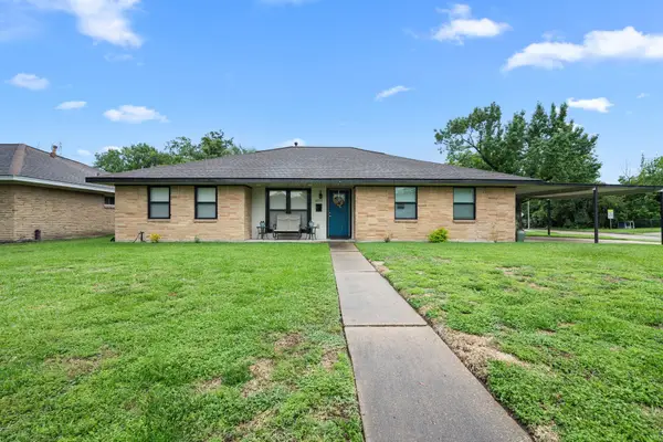 8215 Braes River Drive, Houston, TX 77074