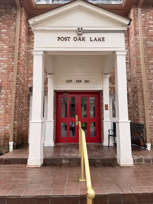 359 N Post Oak Lane #318, Houston, TX 77024