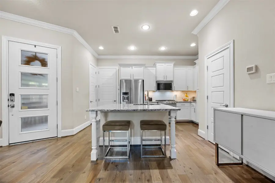 1006 Shepherd Oaks Drive, Houston, TX 77018 - #3