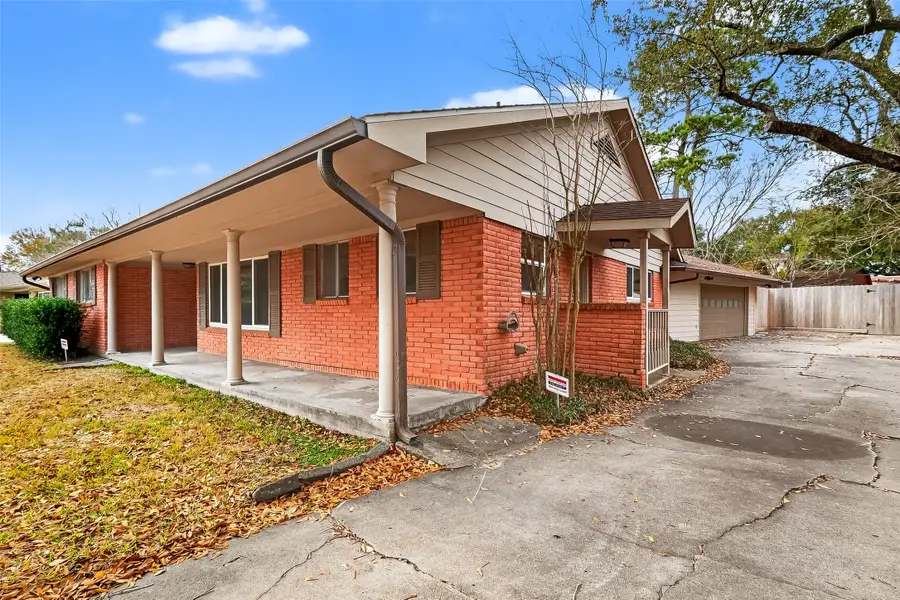 5443 Kingfisher Drive, Houston, TX 77096 - #3