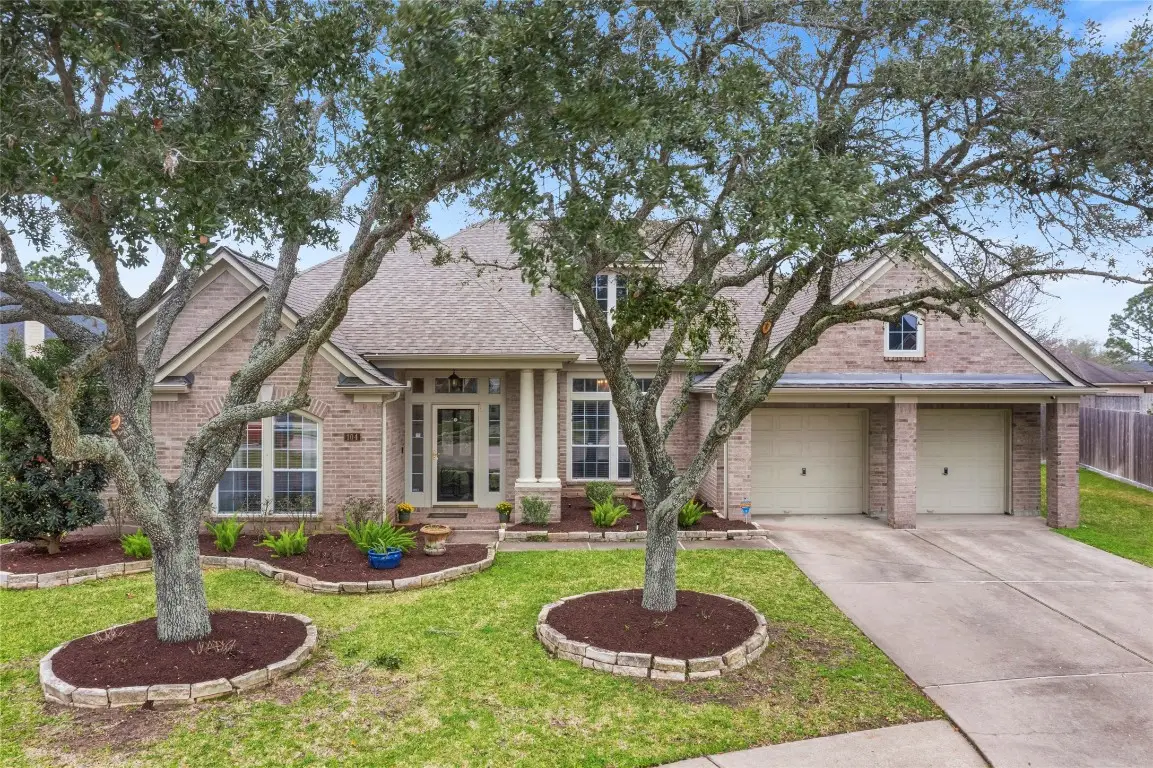 104 Grand Falls Court, Texas City, TX 77539 - #1