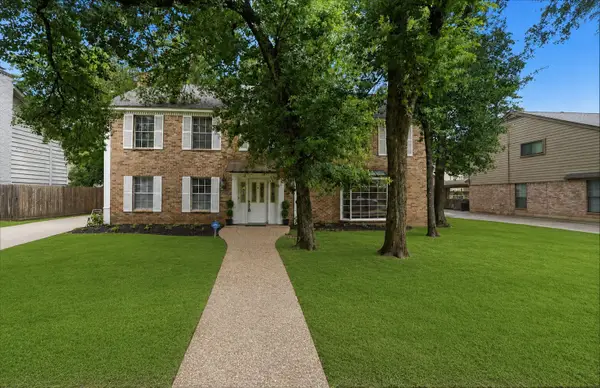 1510 Pine Gap Drive, Houston, TX 77090
