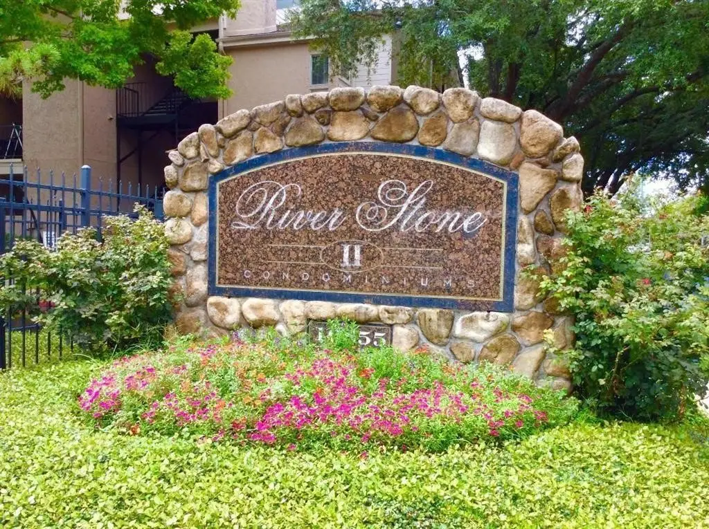 10855 Meadowglen Lane #928, Houston, TX 77042 - Image #1