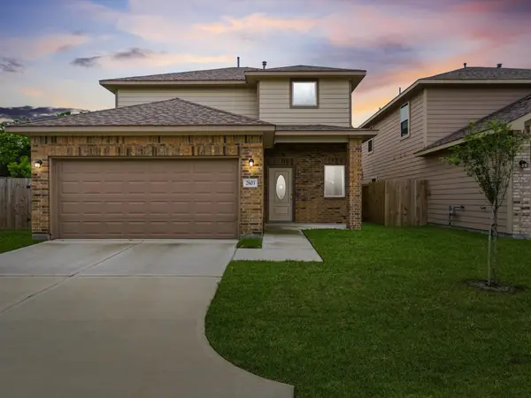 2803 Topiary Lane, Houston, TX 77014