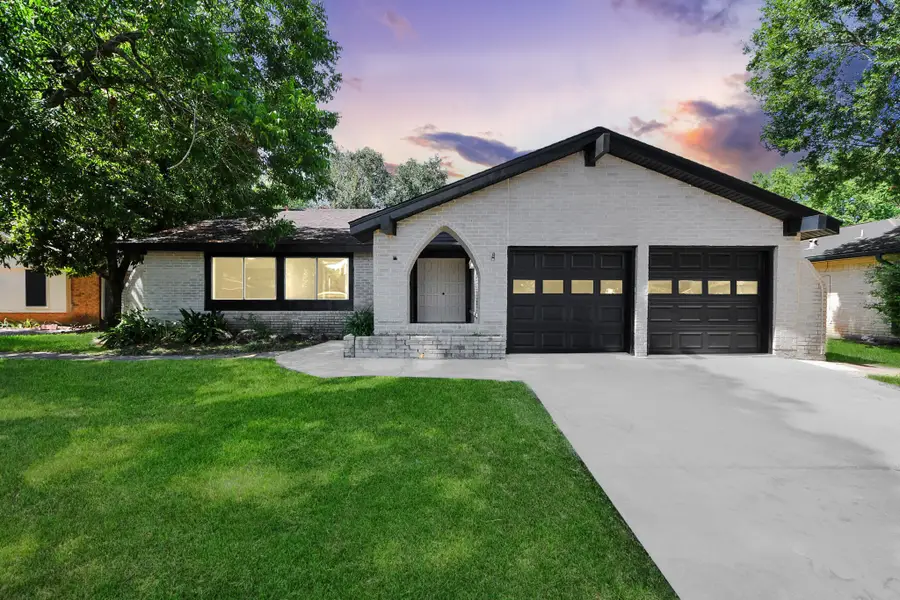 16427 Hickory Knoll Drive, Houston, TX 77059 - #2