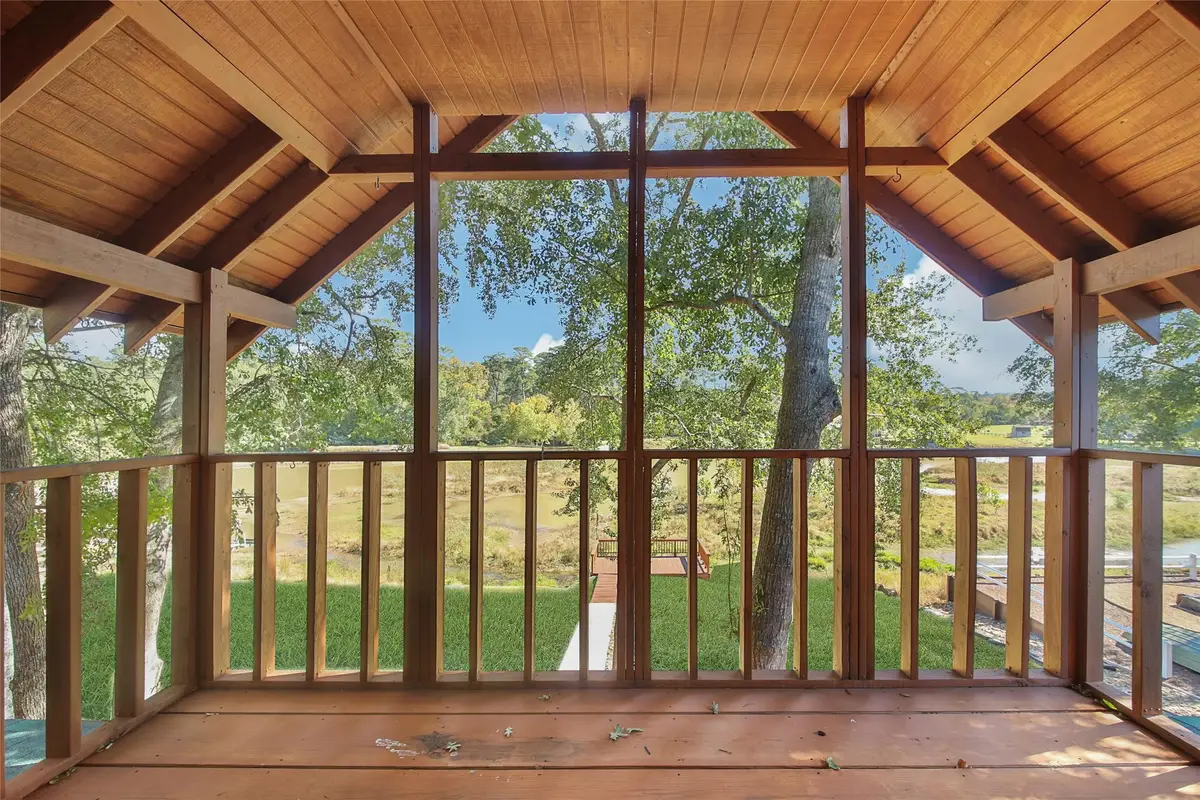 76 Hunters Creek Drive, Huntsville, TX 77340 - Image #1